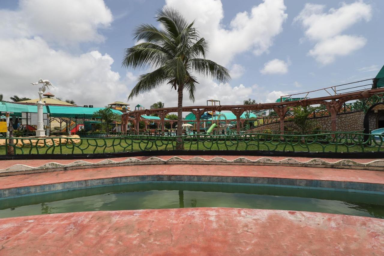 Capital O 49279 Chhab Chhaba Chhab Water Fun Park & Resort Damka Exterior foto