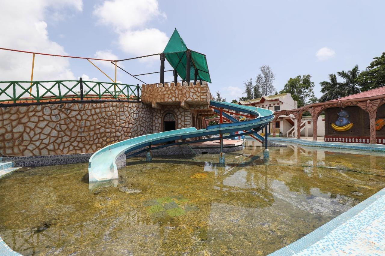 Capital O 49279 Chhab Chhaba Chhab Water Fun Park & Resort Damka Exterior foto