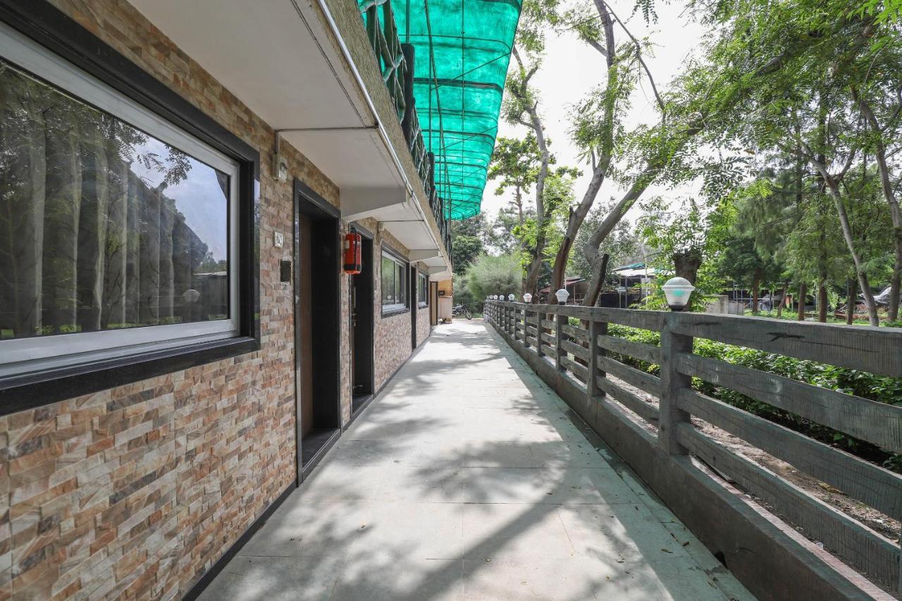Capital O 49279 Chhab Chhaba Chhab Water Fun Park & Resort Damka Exterior foto